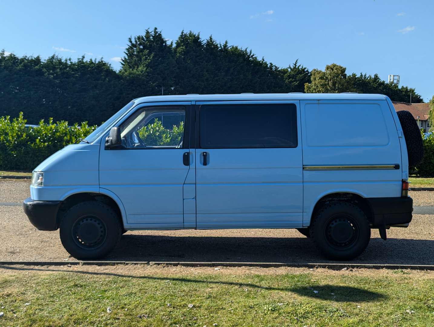 <p>2000 VW T4 TRANSPORTER 2.5TDI SYNCRO SW</p>