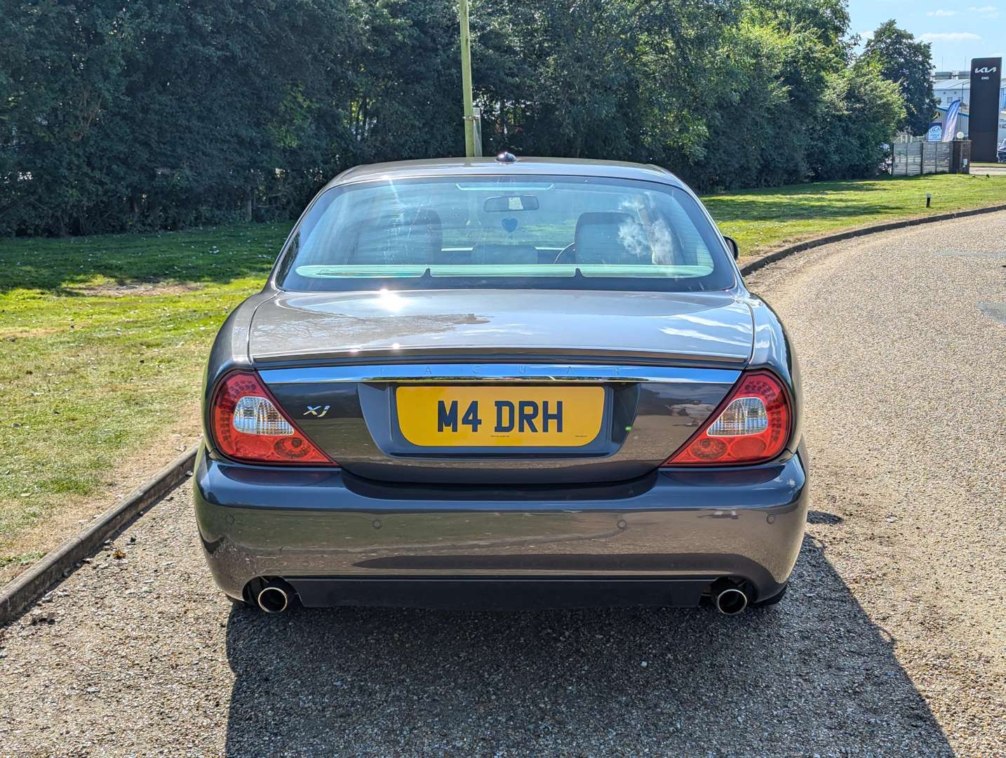 <p>2009 JAGUAR XJ 3.0 SALOON</p>