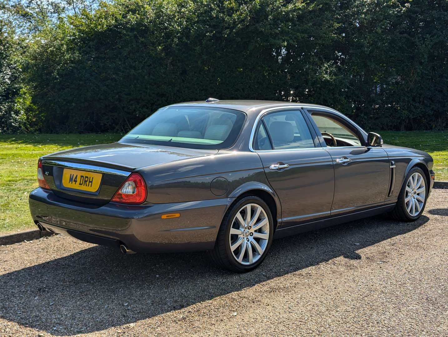 <p>2009 JAGUAR XJ 3.0 SALOON</p>