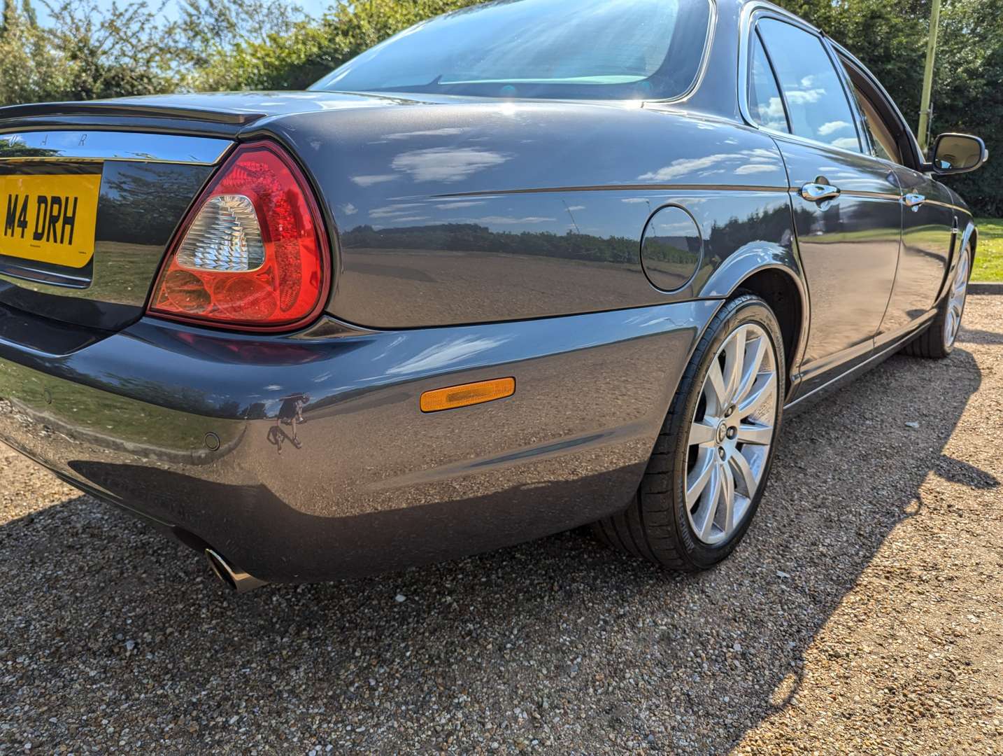 <p>2009 JAGUAR XJ 3.0 SALOON</p>