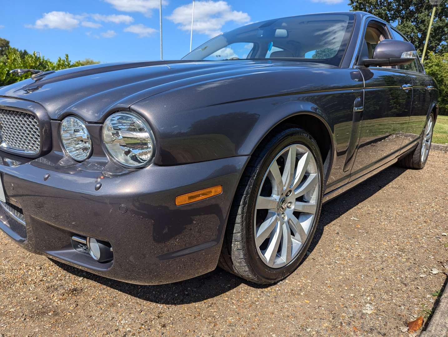 <p>2009 JAGUAR XJ 3.0 SALOON</p>