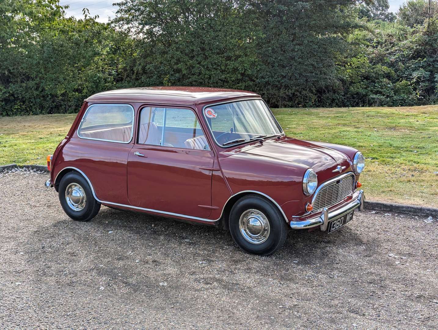 <p>1961 MORRIS MINI MKI</p>