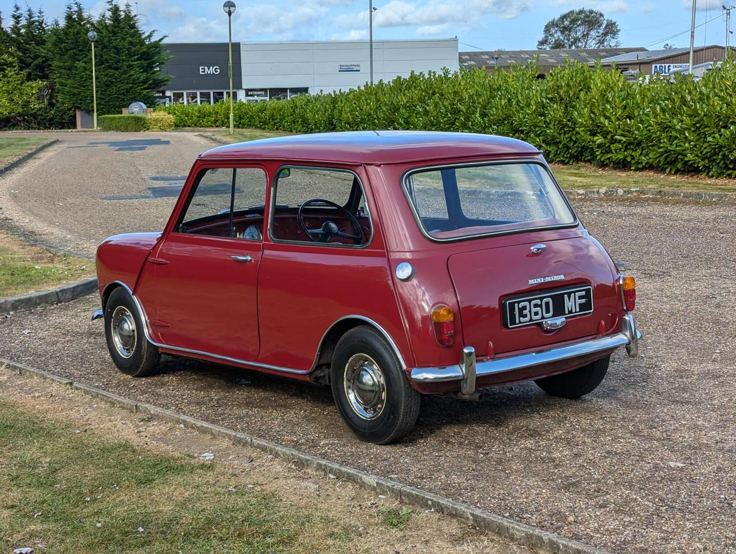 <p>1961 MORRIS MINI MKI</p>