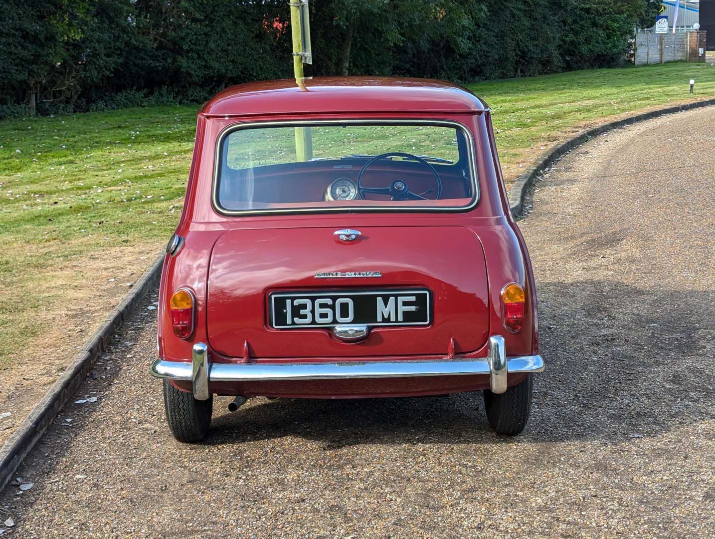 <p>1961 MORRIS MINI MKI</p>