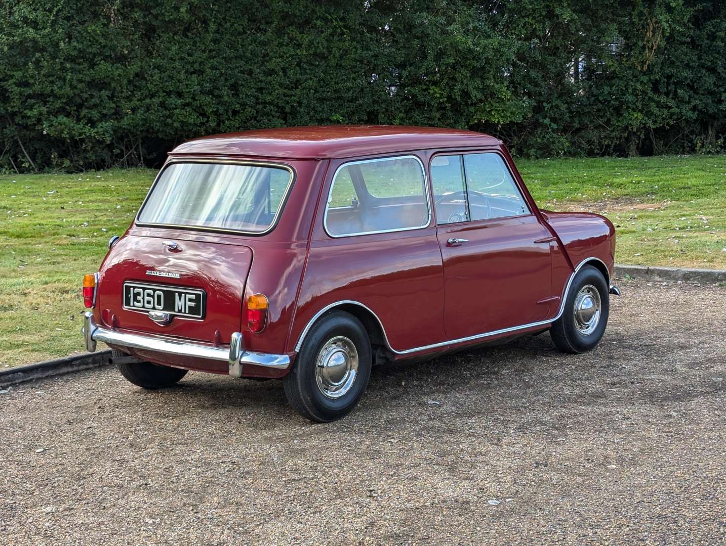 <p>1961 MORRIS MINI MKI</p>