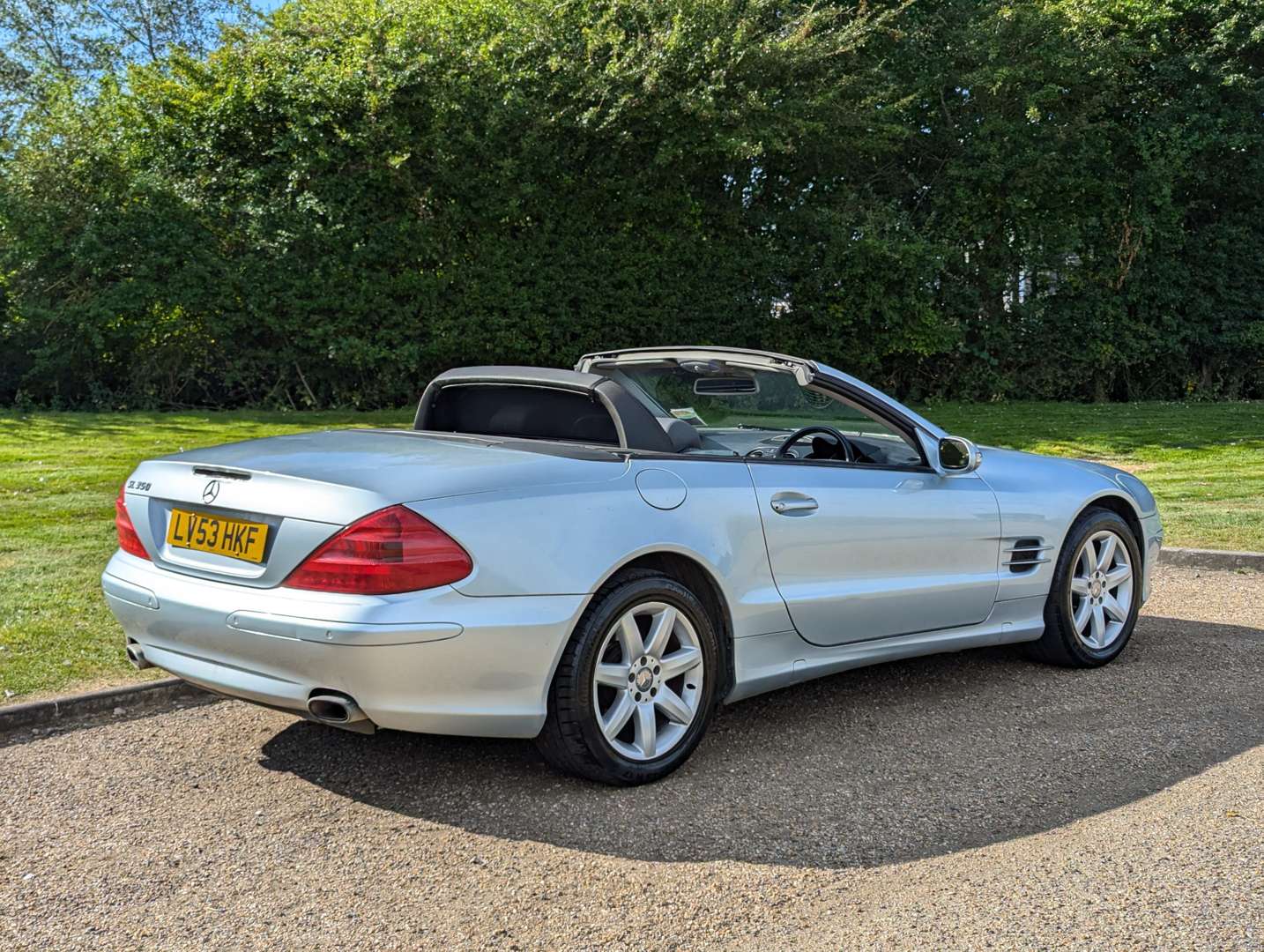 <p>2003 MERCEDES SL 350 AUTO</p>