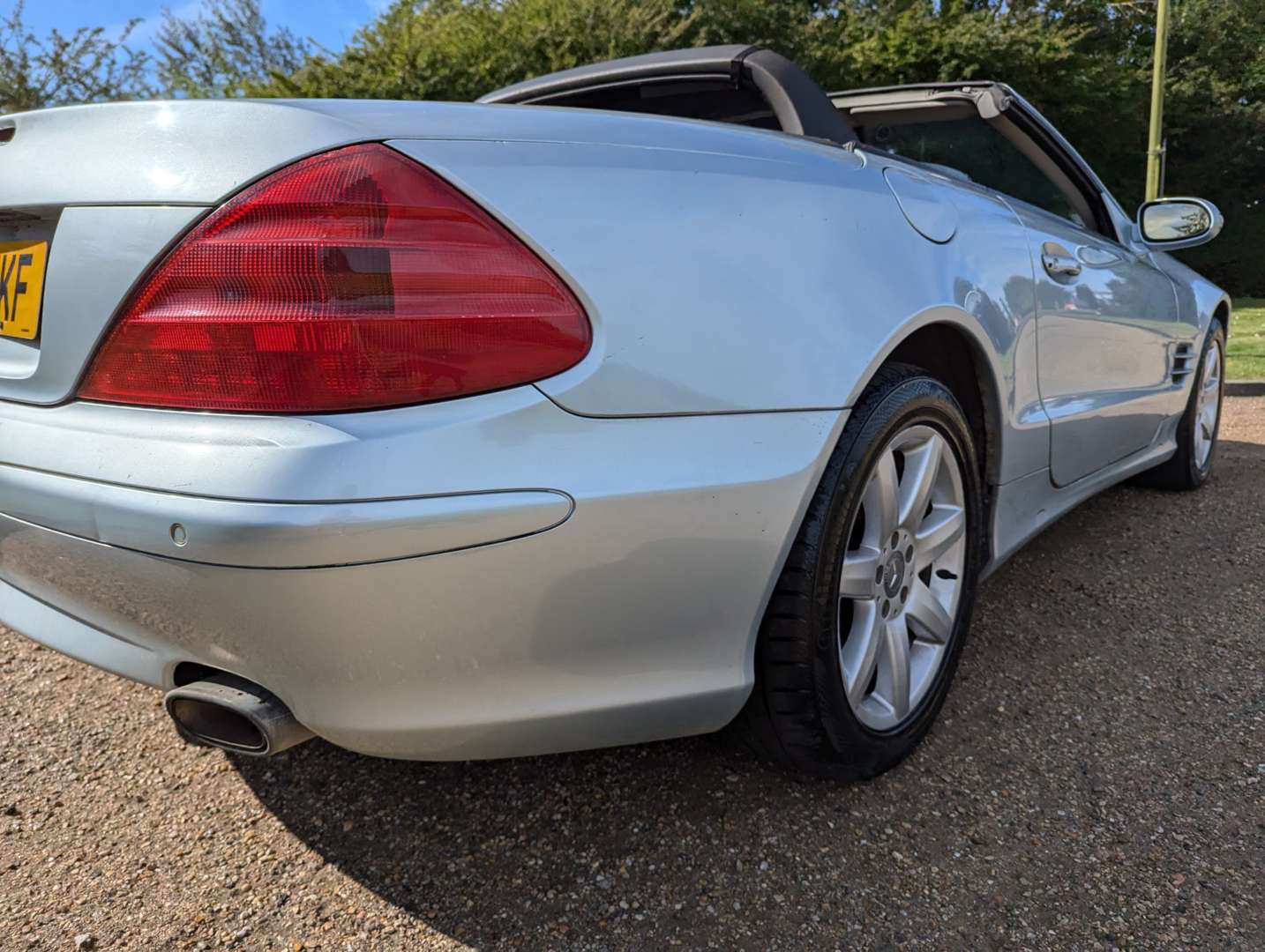 <p>2003 MERCEDES SL 350 AUTO</p>