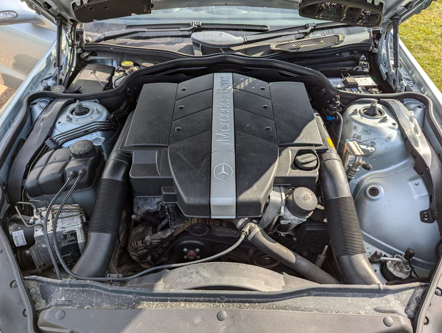 <p>2003 MERCEDES SL 350 AUTO</p>