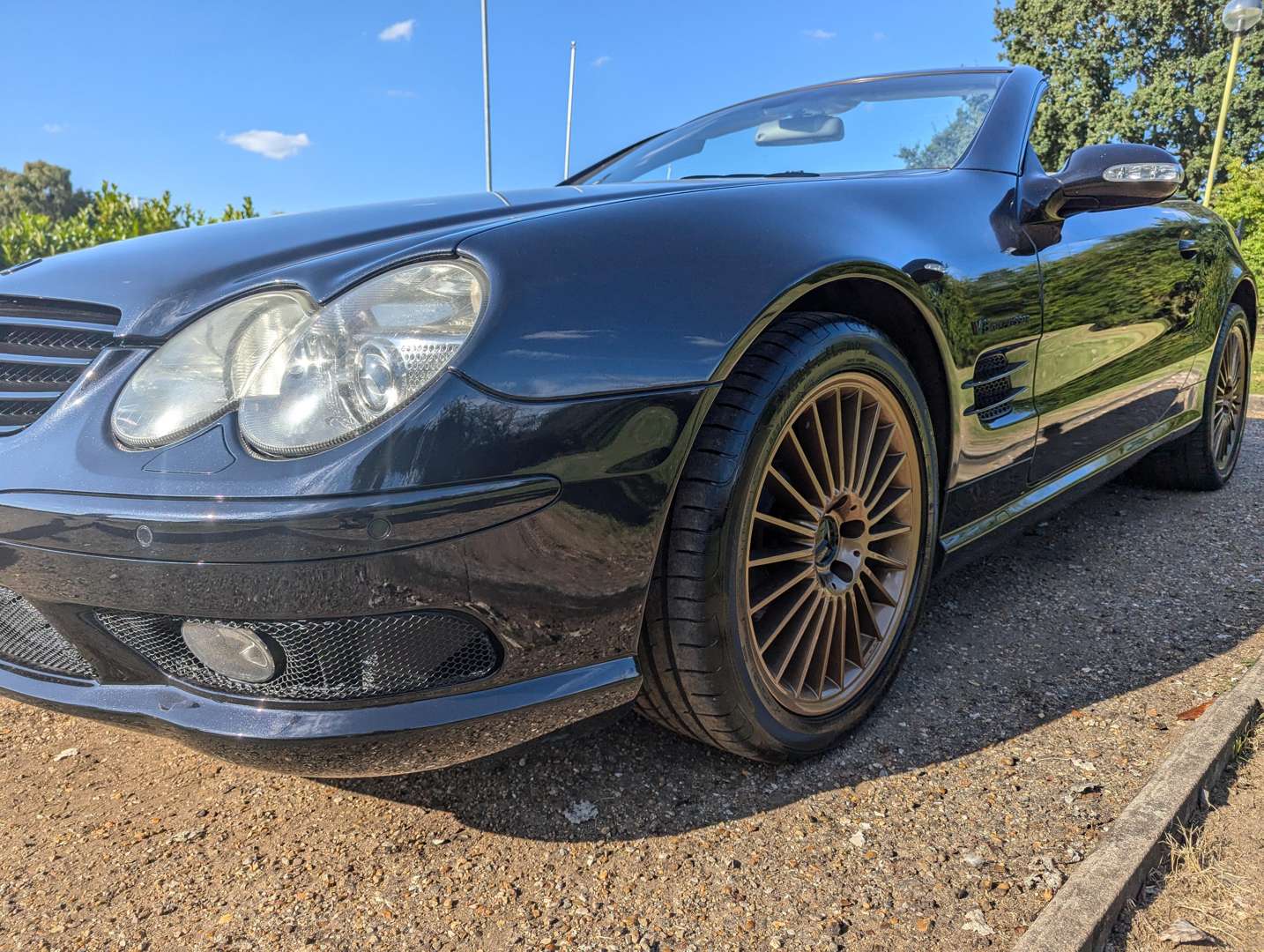 <p>2003 MERCEDES SL55 AMG KOMPRESSOR&nbsp;</p>