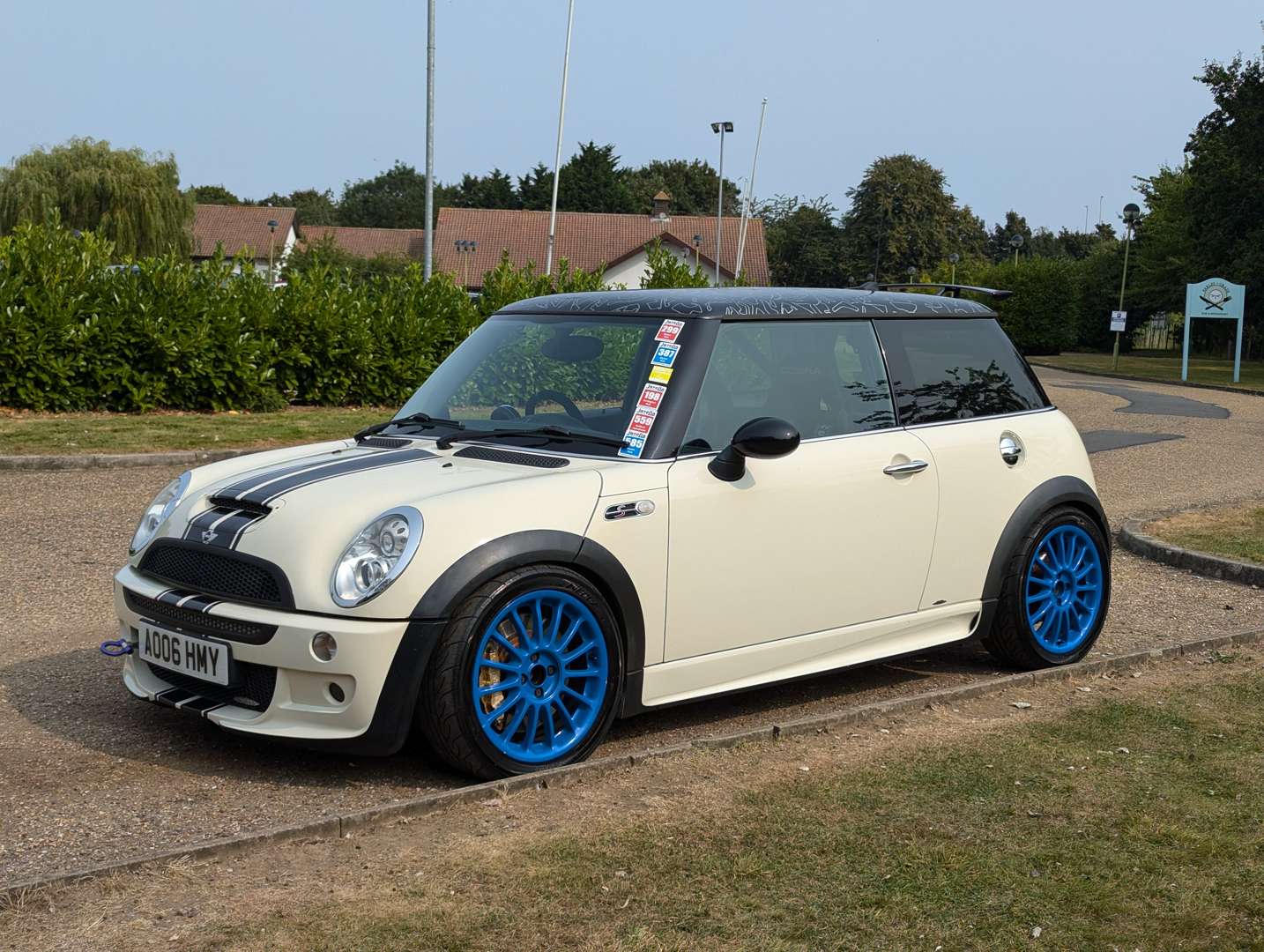 <p>2006 MINI COOPER S JCW</p>