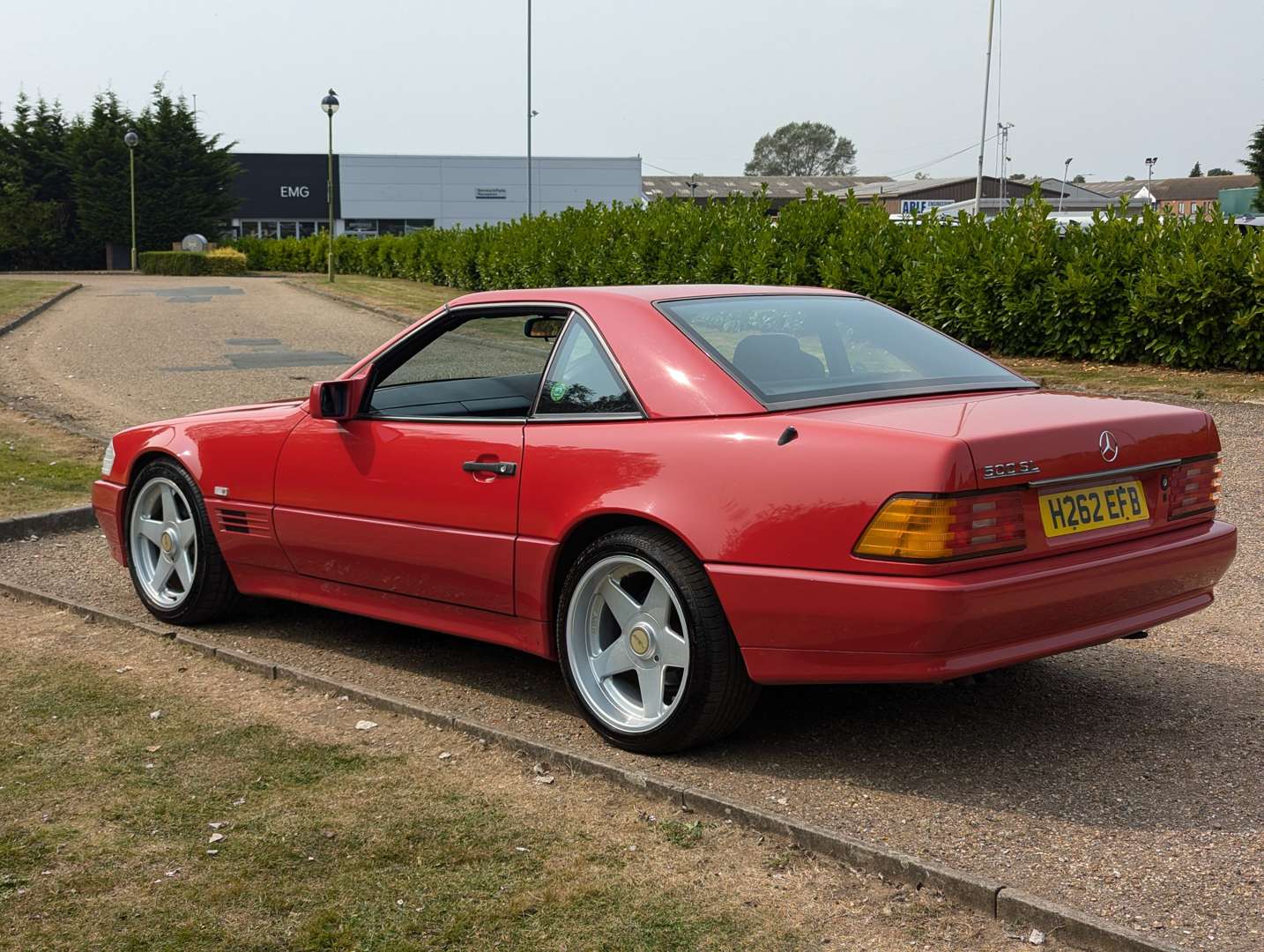 <p>1991 MERCEDES R129 500SL-32 AUTO</p>