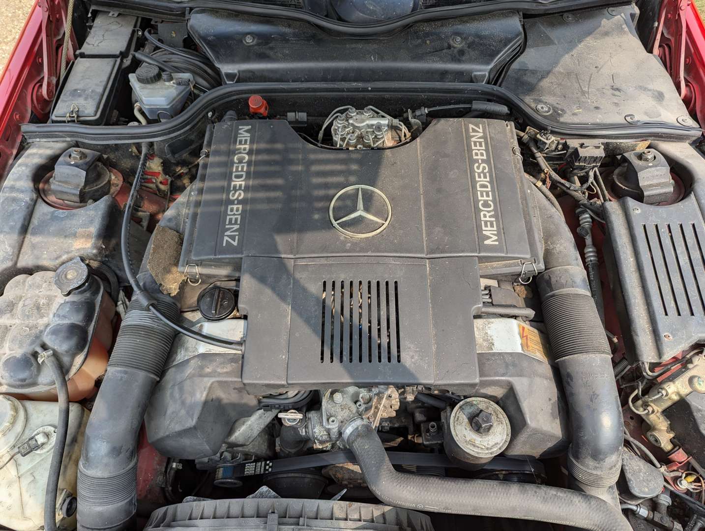 <p>1991 MERCEDES R129 500SL-32 AUTO</p>