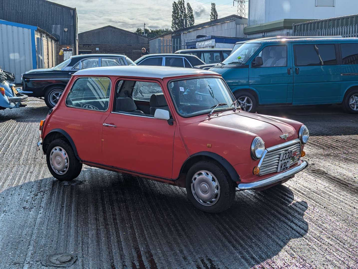 <p>1991 ROVER MINI MAYFAIR</p>