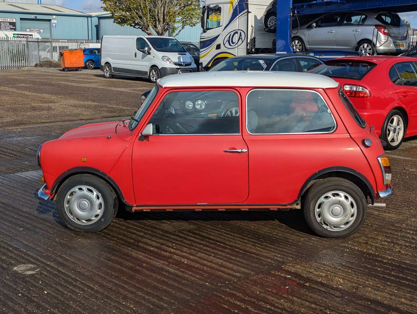 <p>1991 ROVER MINI MAYFAIR</p>