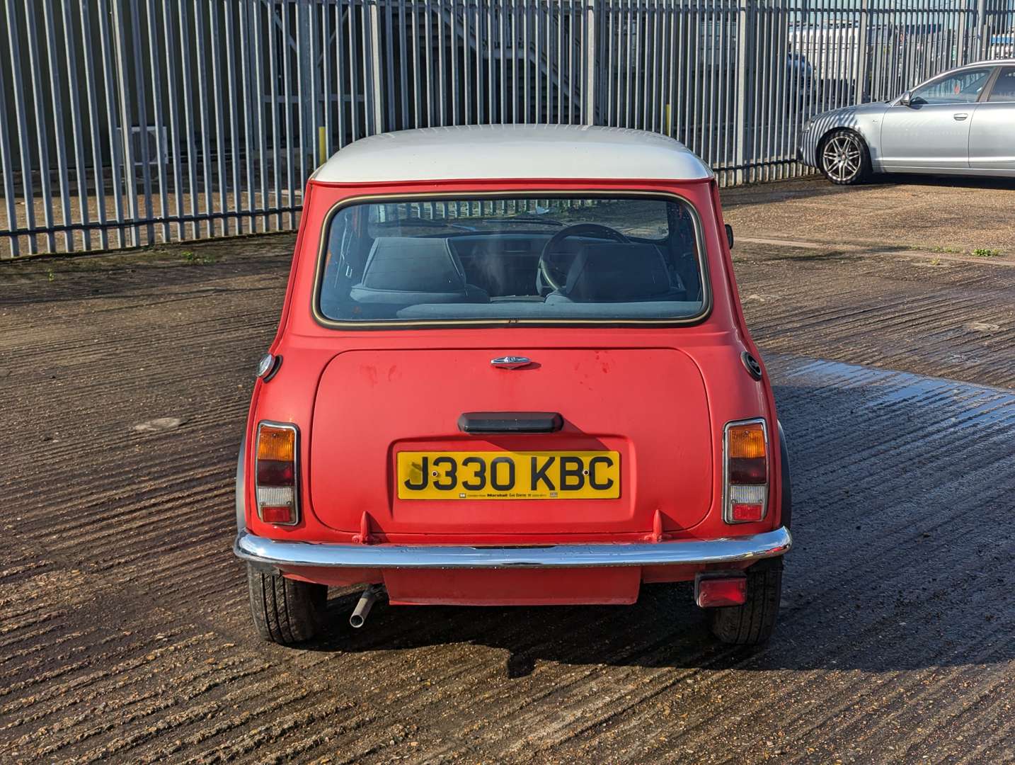 <p>1991 ROVER MINI MAYFAIR</p>