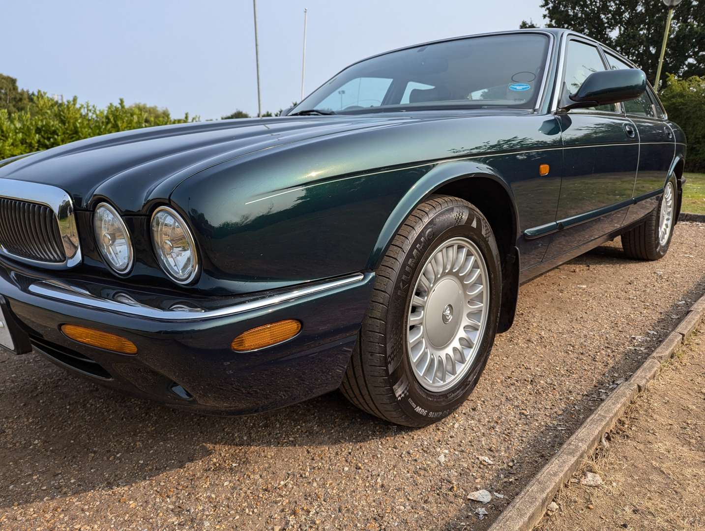 <p>1999 JAGUAR XJ8 3.2 AUTO</p>