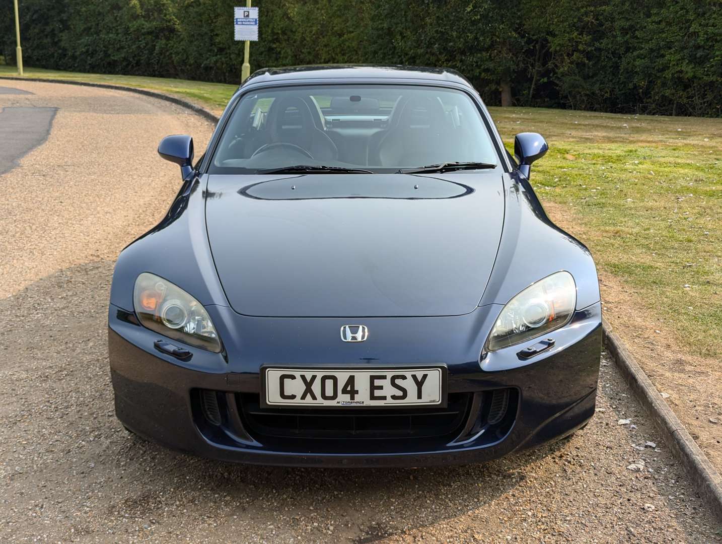 <p>2004 HONDA S2000 GT</p>