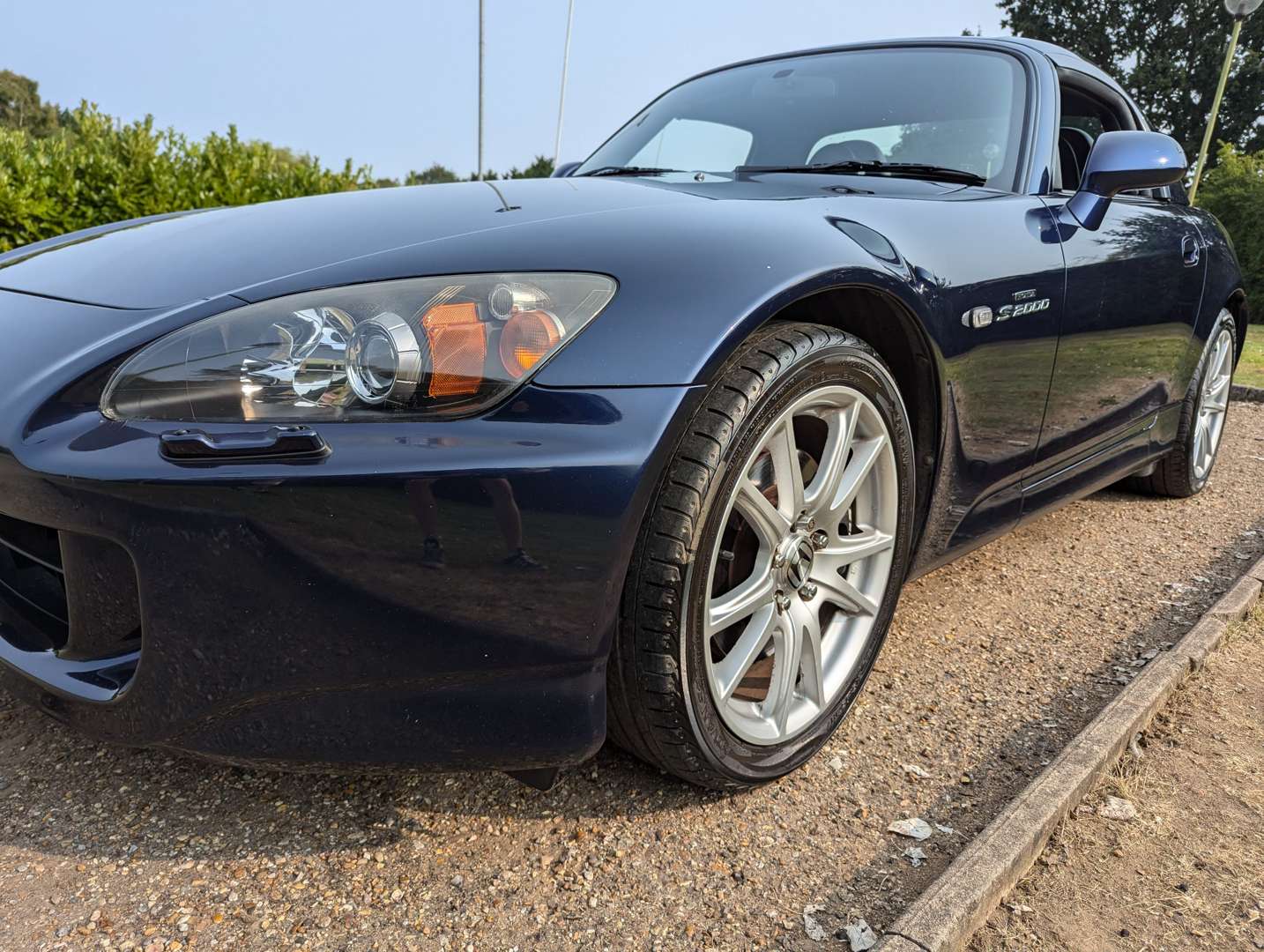 <p>2004 HONDA S2000 GT</p>