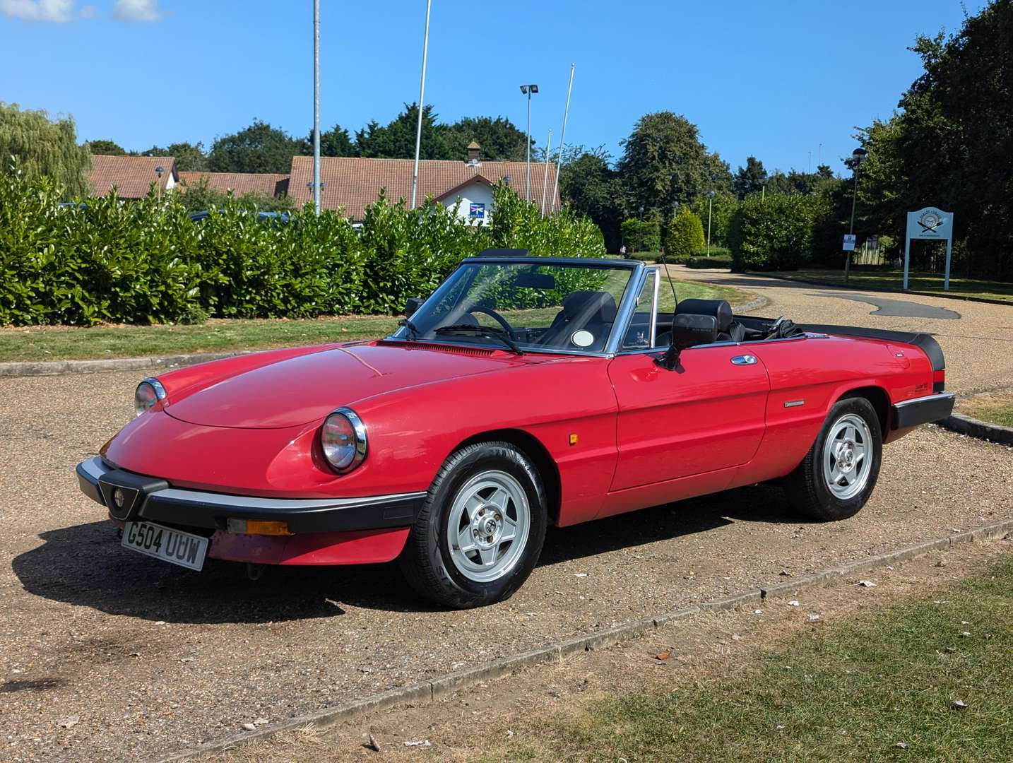 <p>1989 ALFA ROMEO SPIDER 2.0</p>