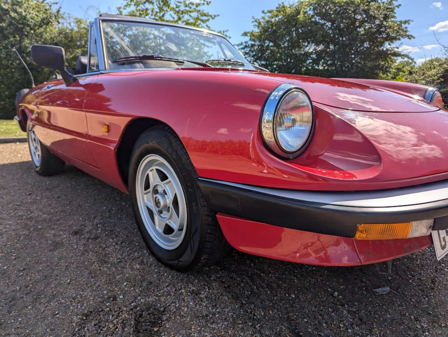 <p>1989 ALFA ROMEO SPIDER 2.0</p>