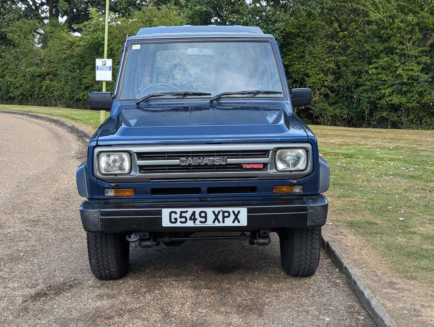 <p>1990 DAIHATSU FOURTRAK EL DIESEL</p>