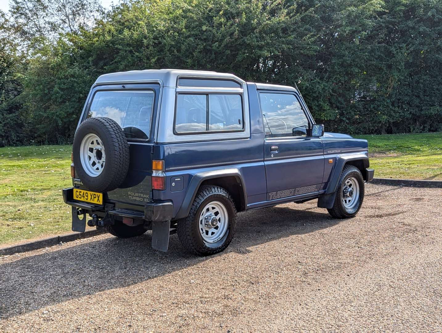 <p>1990 DAIHATSU FOURTRAK EL DIESEL</p>