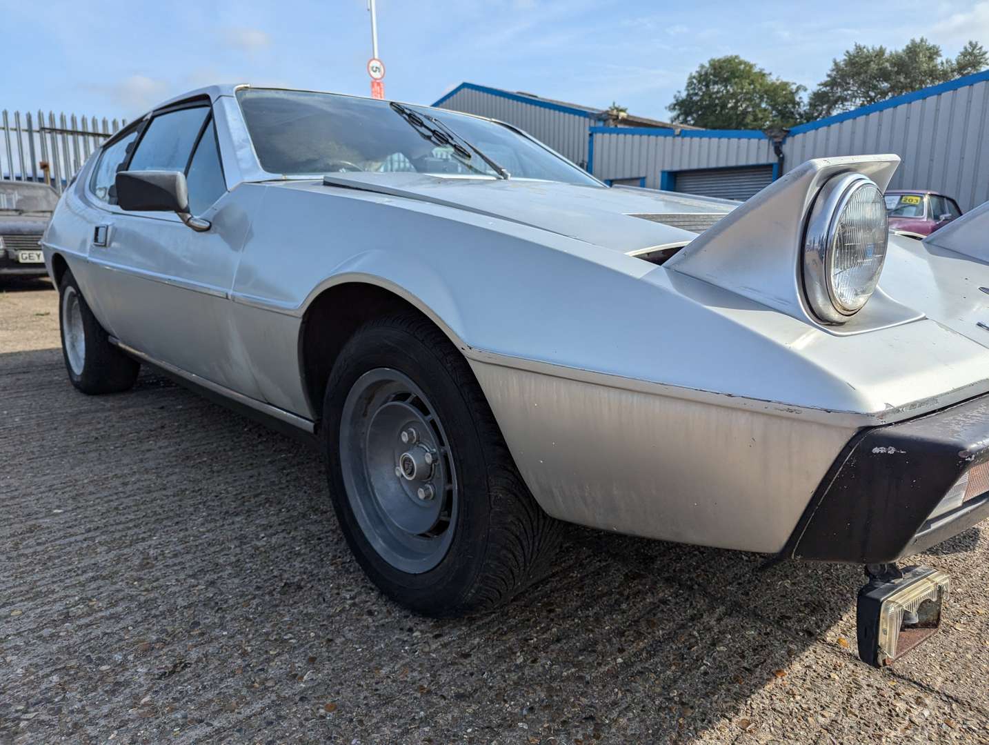 <p>1979 LOTUS ELITE&nbsp;</p>