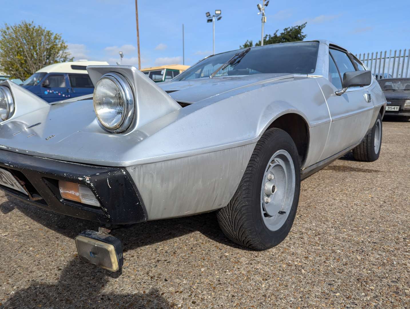 <p>1979 LOTUS ELITE&nbsp;</p>