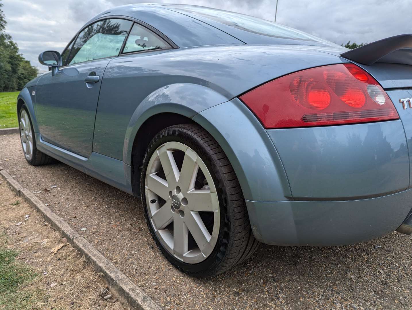 <p>2004 AUDI TT 3.2 COUPE QUATTRO AUTO</p>