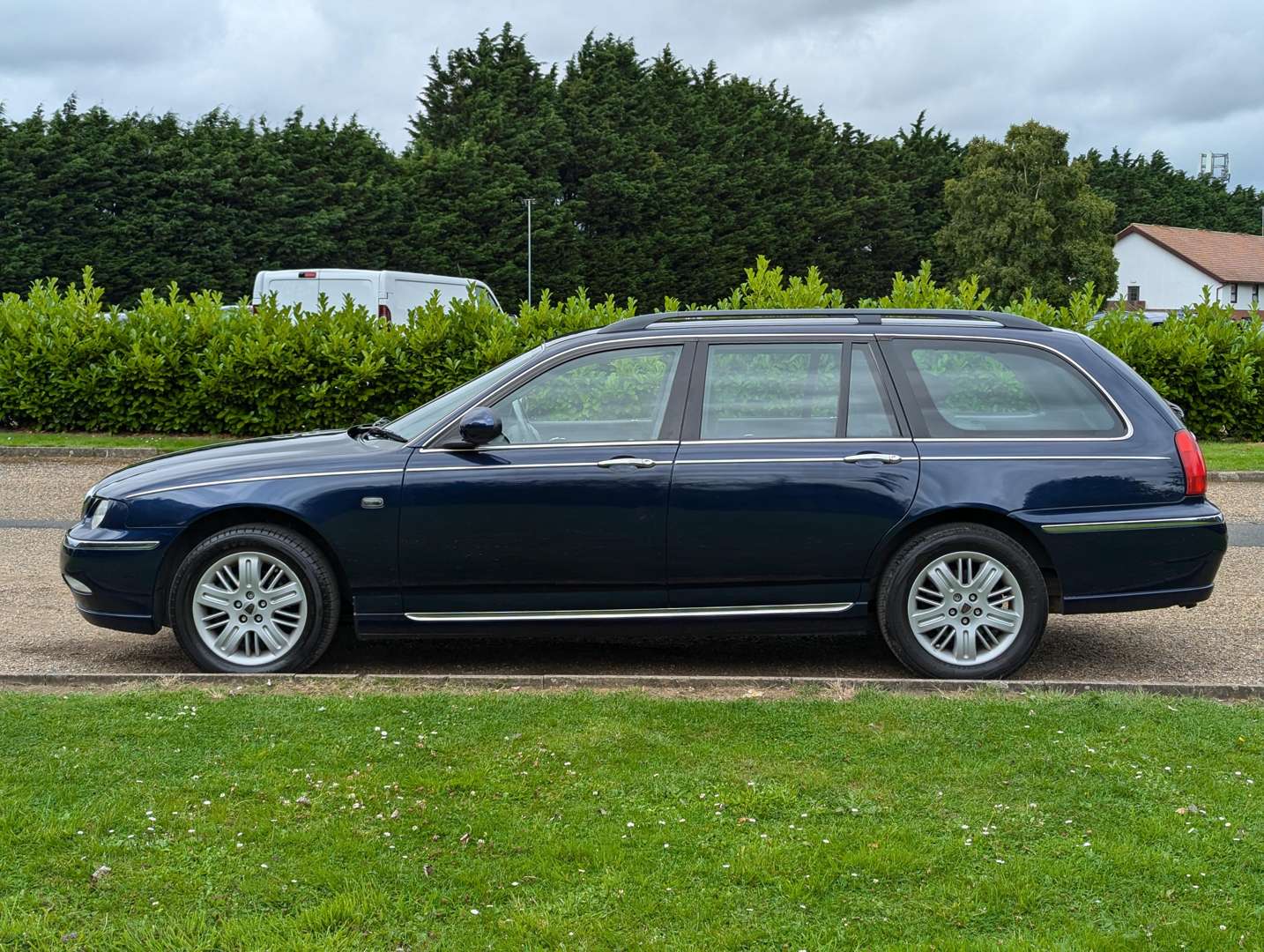 <p>2003 ROVER 75 CLUB 1.8 SE TURBO TOURER AUTO</p>