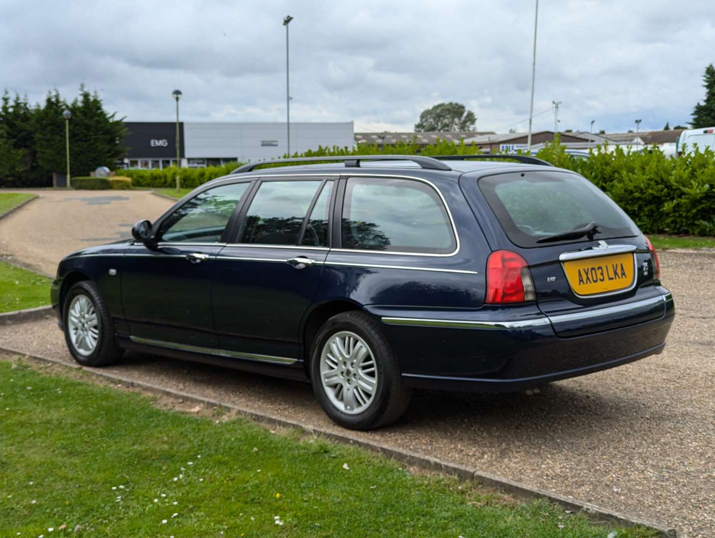 <p>2003 ROVER 75 CLUB 1.8 SE TURBO TOURER AUTO</p>