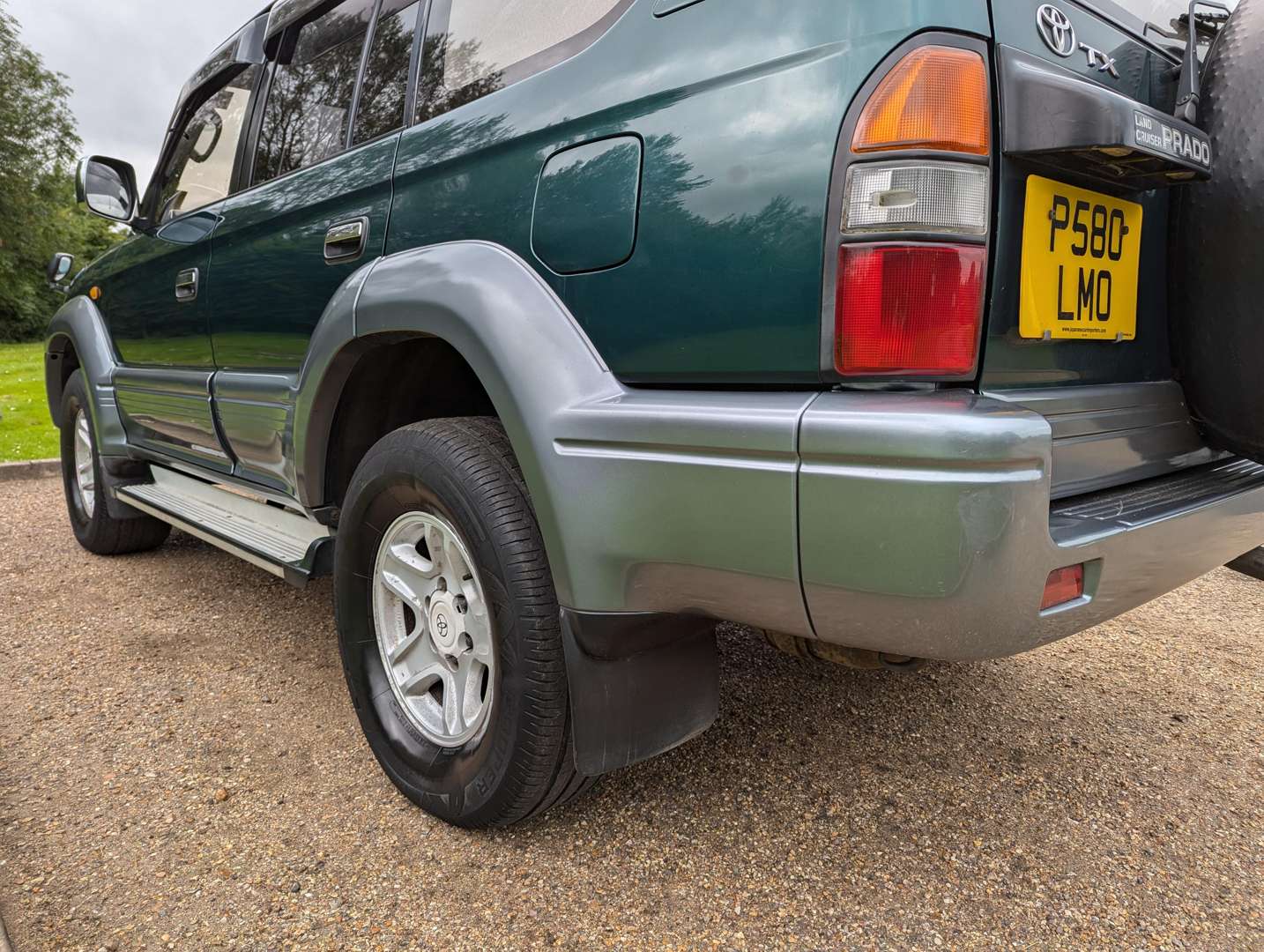 <p>1996 TOYOTA LANDCRUISER 3.0TD&nbsp;</p>