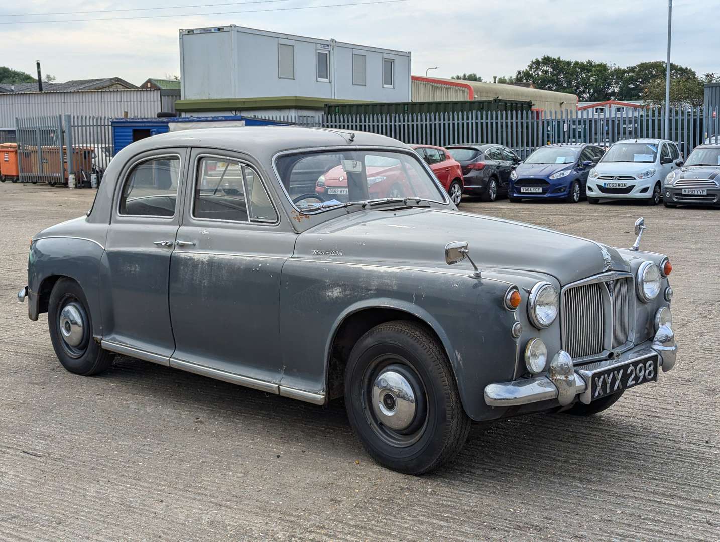 <p>1959 ROVER P4 100</p>