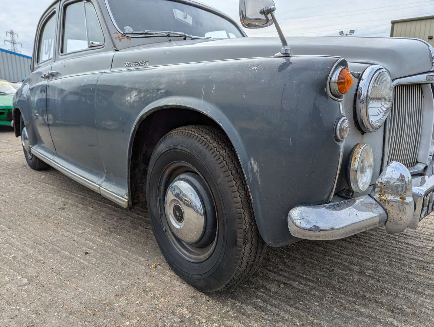 <p>1959 ROVER P4 100</p>