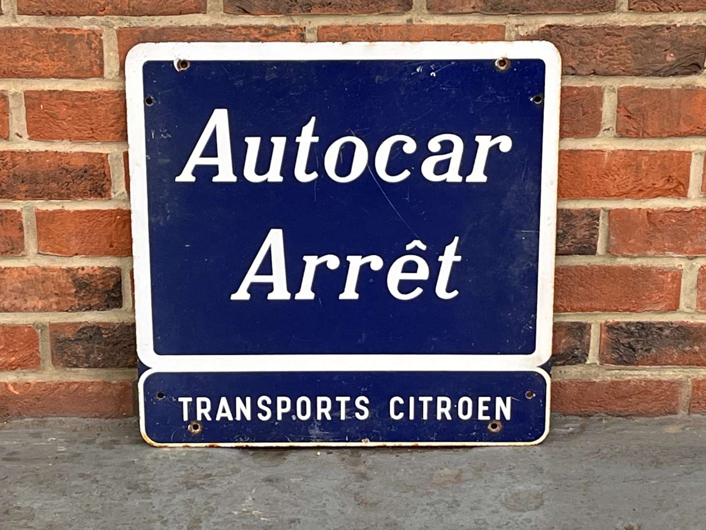 <p>Autocar Arrett Transports Citroen Enamel Sign</p>