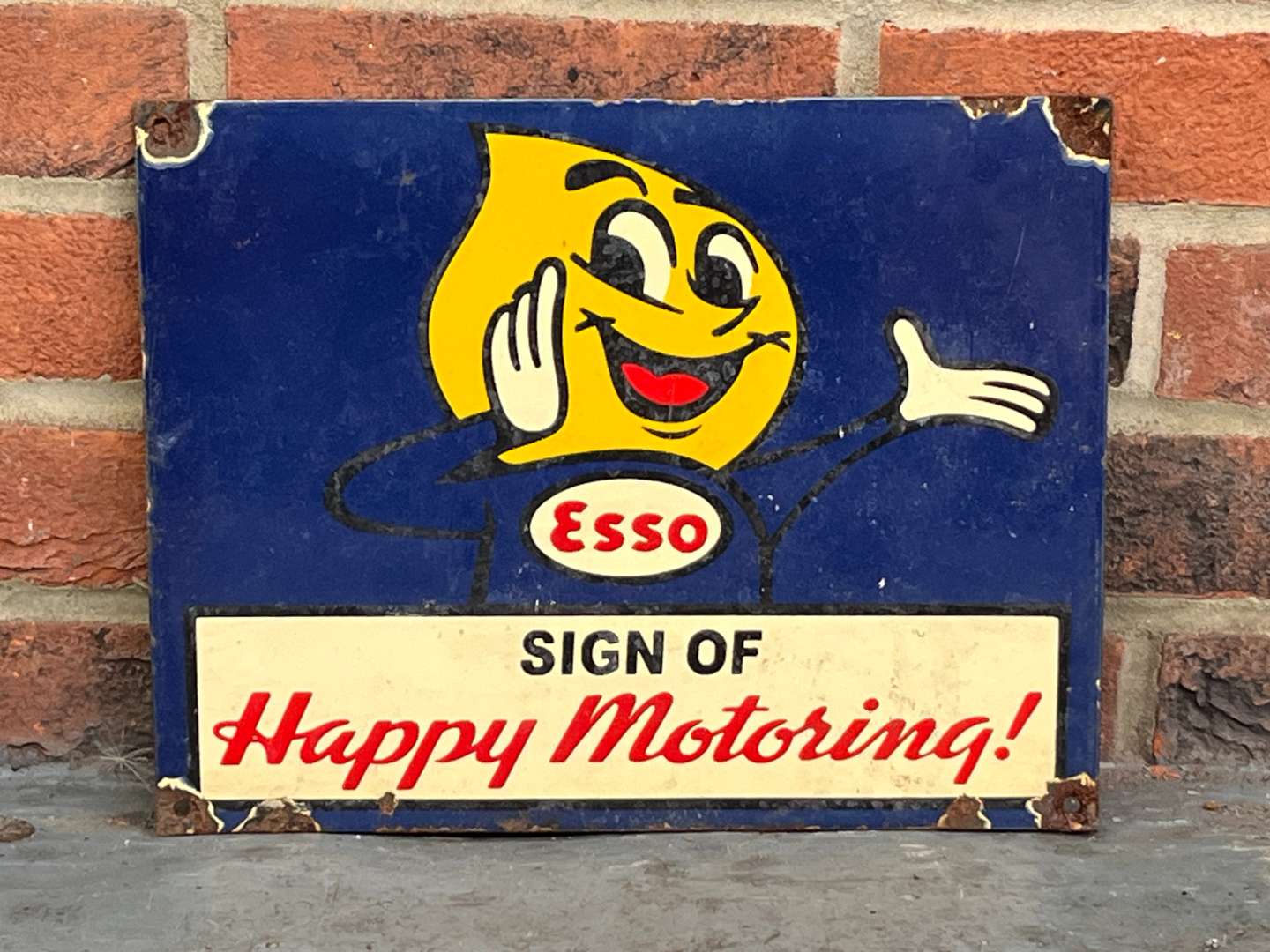 <p>Esso “Sign Of Happy Motoring” Enamel Sign</p>