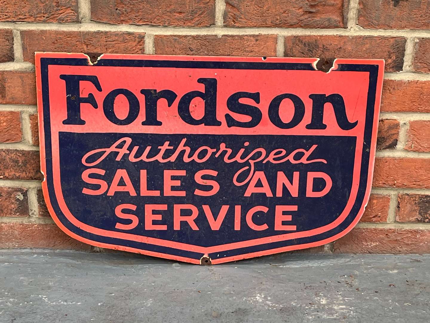 <p>Fordson Authorised Sales and Service Sign</p>