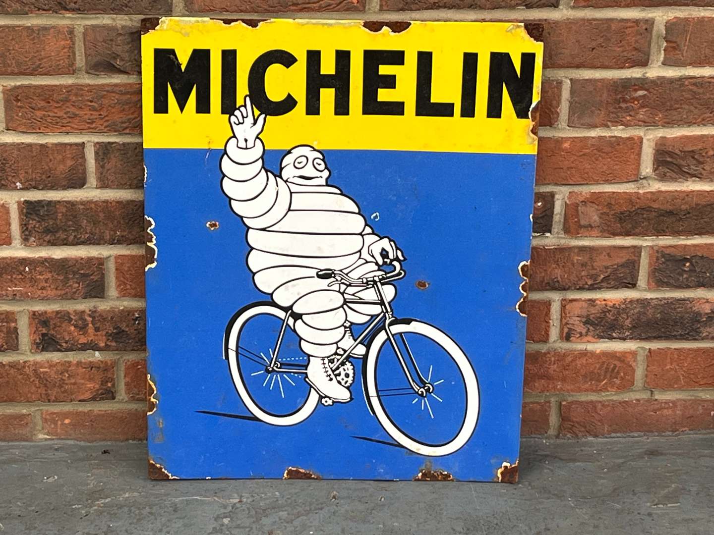 <p>Michelin Cycle Tyres Enamel Sign</p>