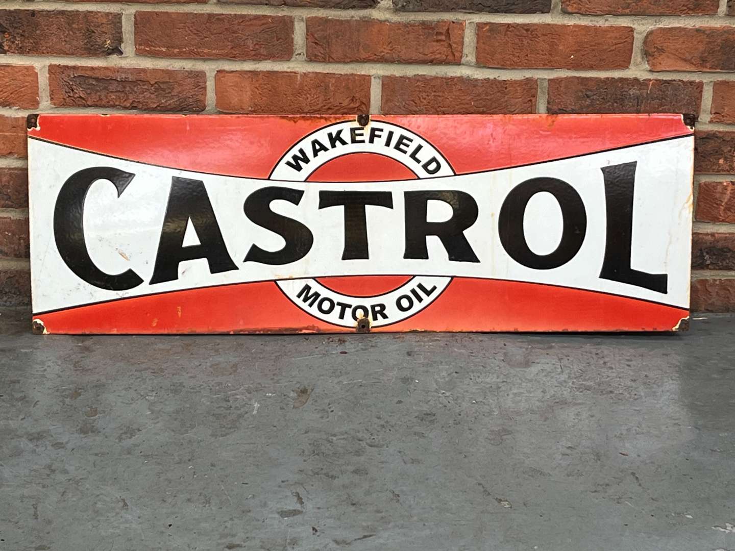 <p>Castrol Motor Oil Enamel Sign</p>