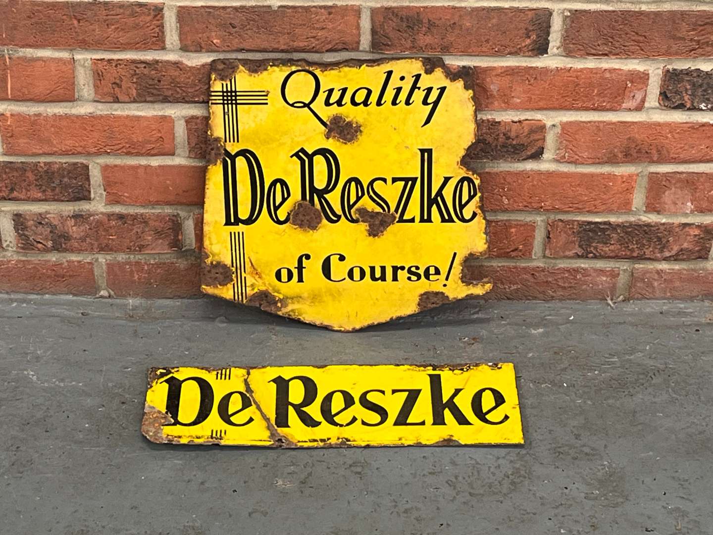 <p>Two De Reszke Enamel Signs</p>