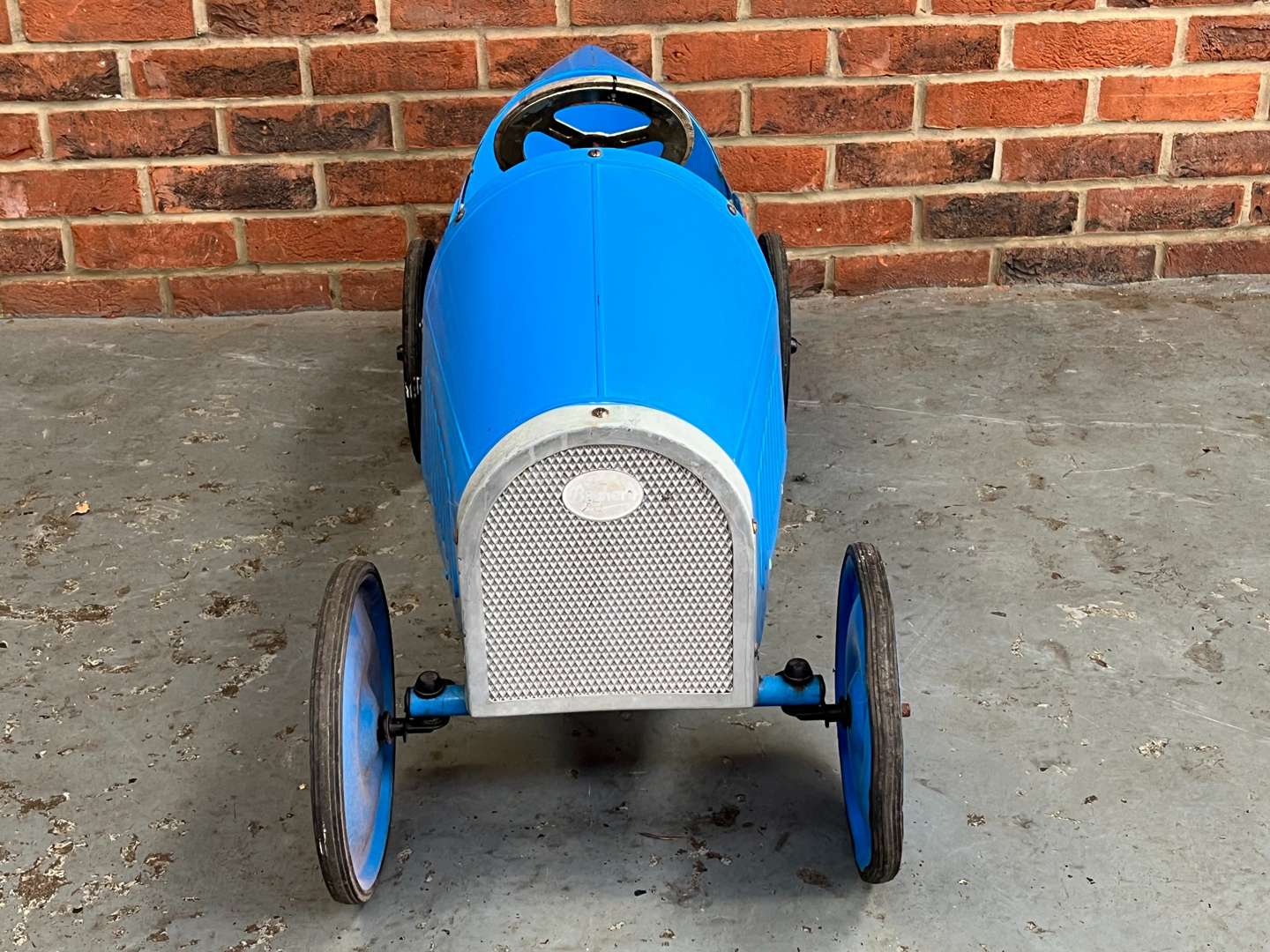 <p>Tin Plate Childs Pedal Car</p>