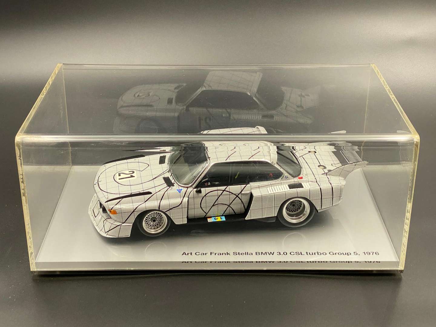 <p>MINICHAMPS by FRANK STELLA, BMW 3.0 CSL, 1:18</p>