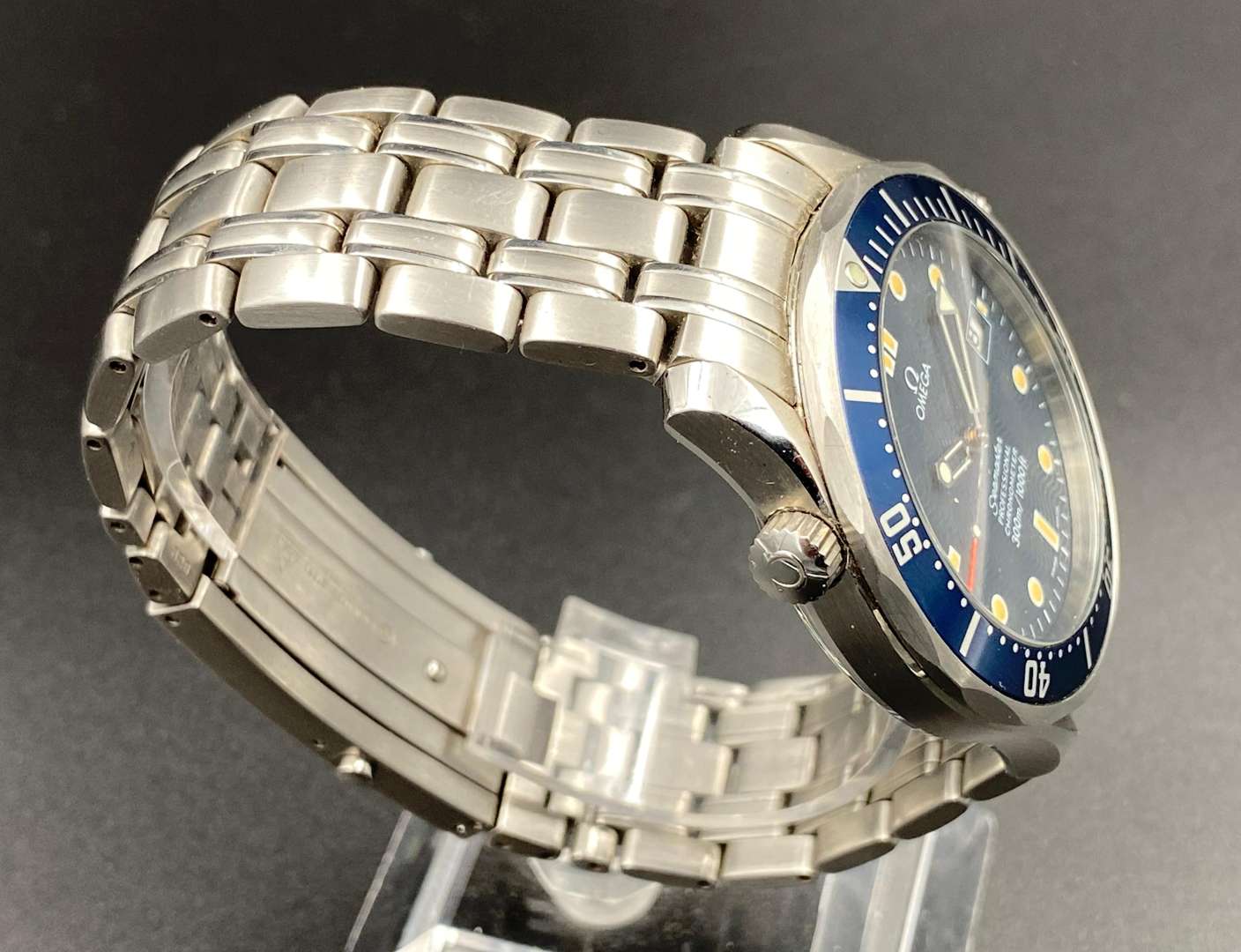 <p>OMEGA, “Seamaster" Professional Chronometer 300M”, 1997, “Tomorrow Never Dies” prop wristwatch.&nbsp;</p>