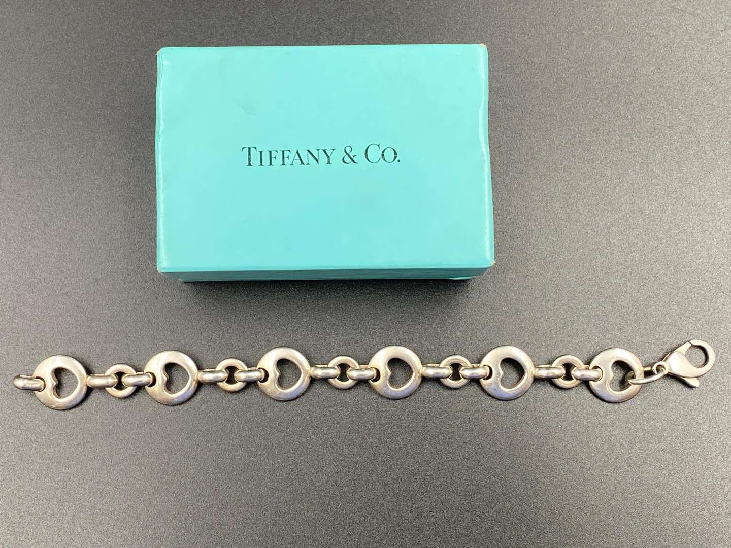 <p>TIFFANY & CO, 925 silver bracelet</p>