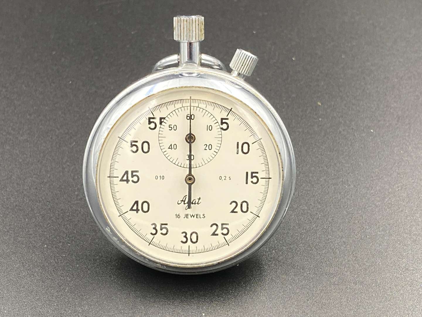 <p>AGAT, chrome metal cased stopwatch</p>