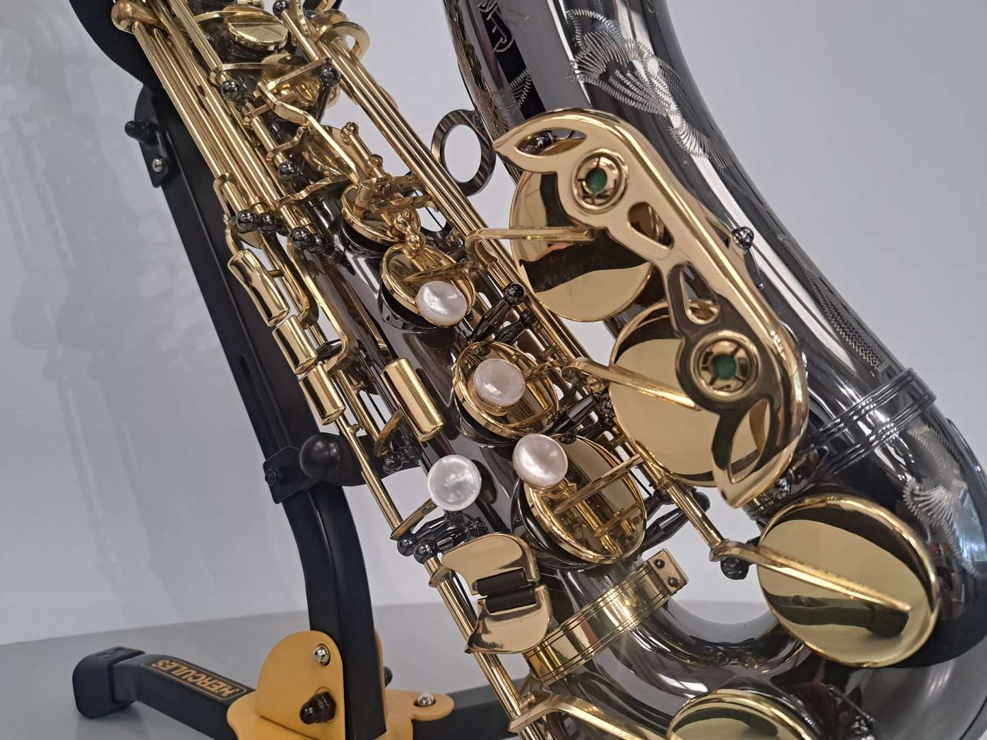 <p>JULIUS KEILWERTH, SX90R, “Shadow”, Black Nickel Saxophone,</p>