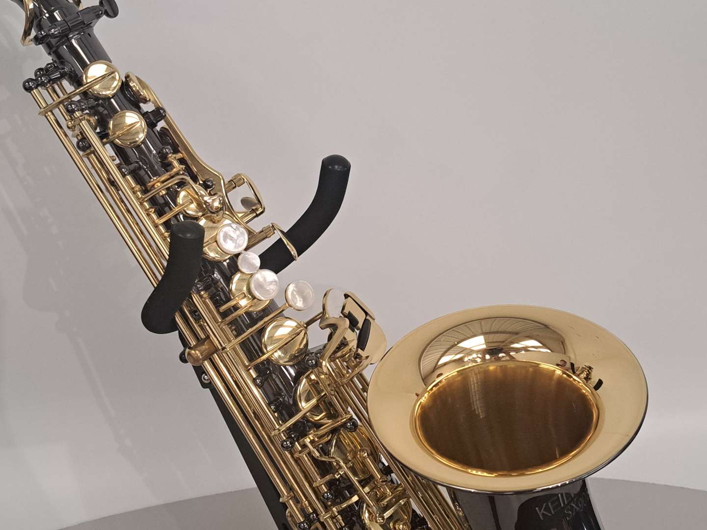 <p>JULIUS KEILWERTH, SX90R, “Shadow”, Black Nickel Saxophone,</p>