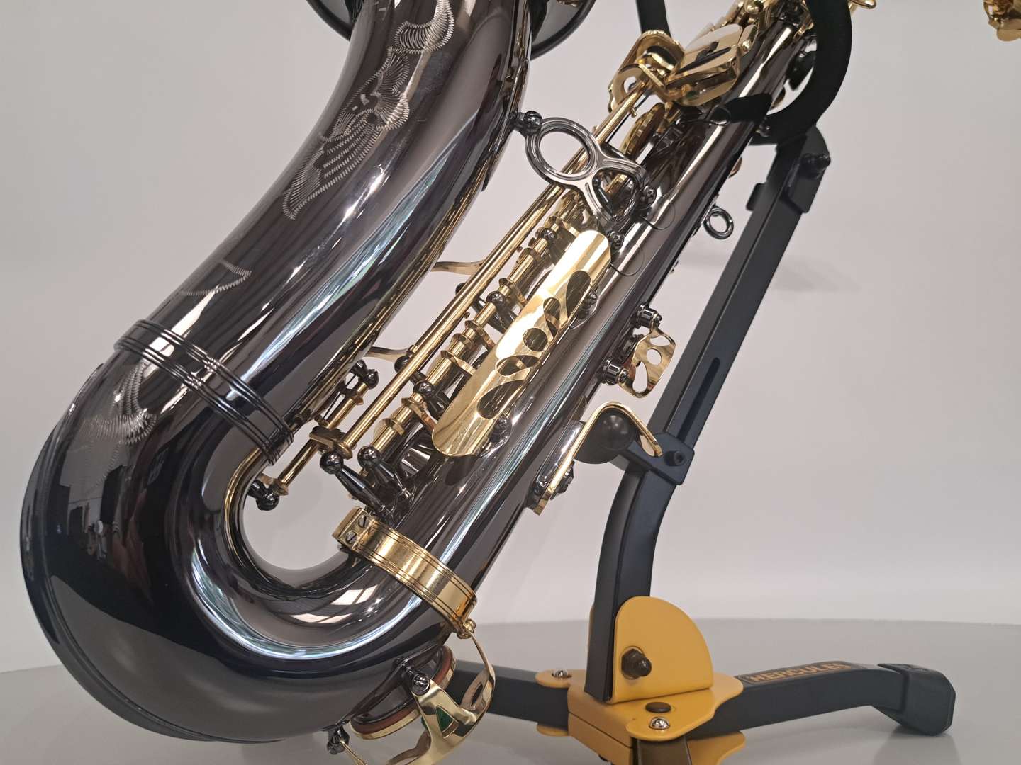 <p>JULIUS KEILWERTH, SX90R, “Shadow”, Black Nickel Saxophone,</p>