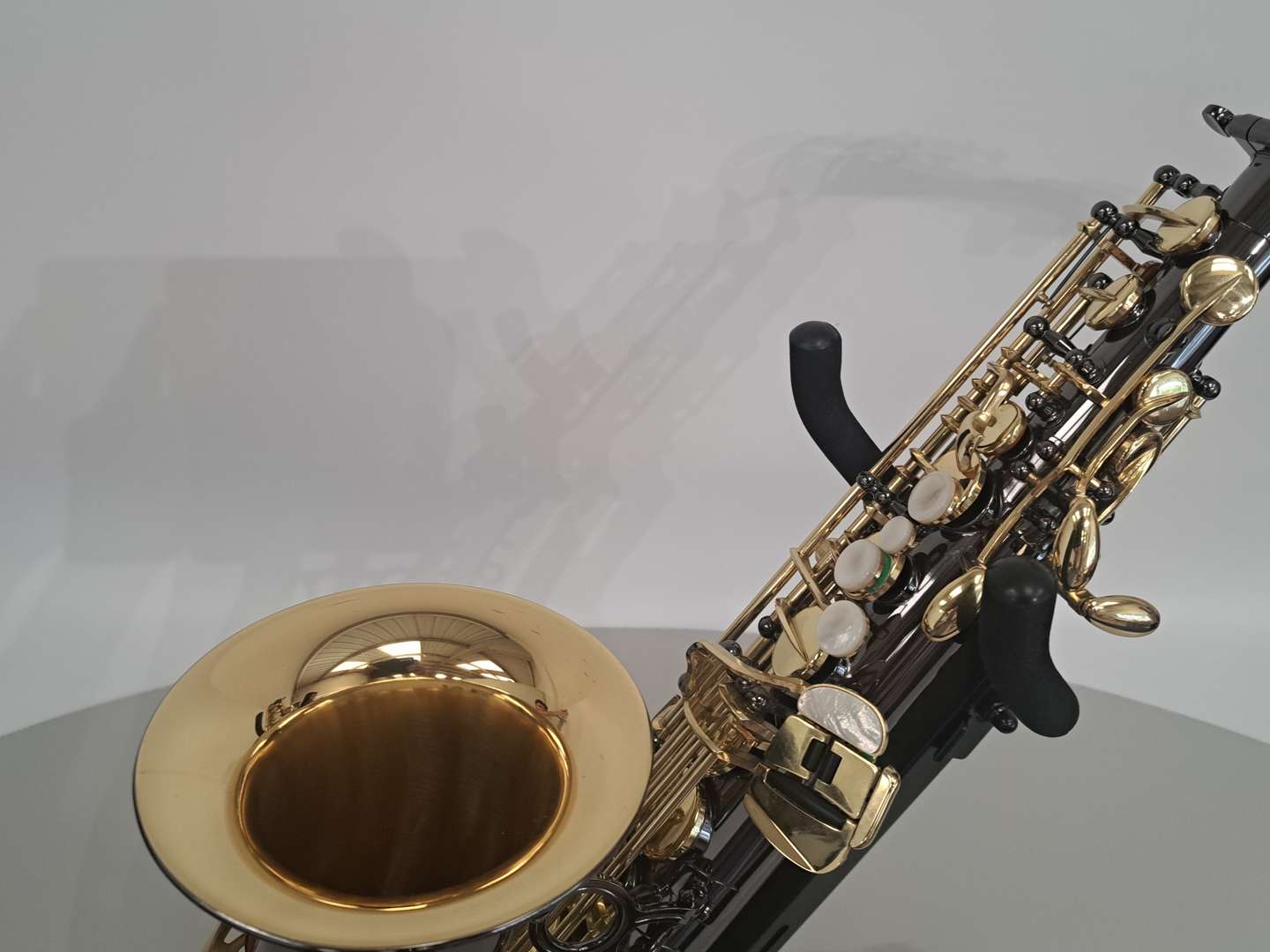 <p>JULIUS KEILWERTH, SX90R, “Shadow”, Black Nickel Saxophone,</p>