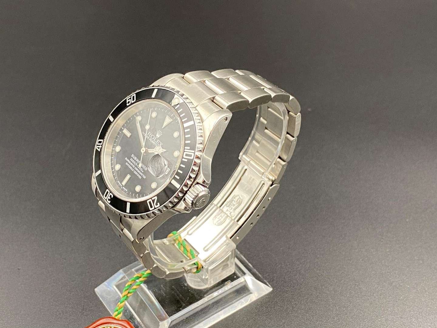 <p>ROLEX, “Submariner”, stainless steel, automatic, centre seconds, calendar wristwatch. Ref 16610, Serial Number P575641, 2000.</p>